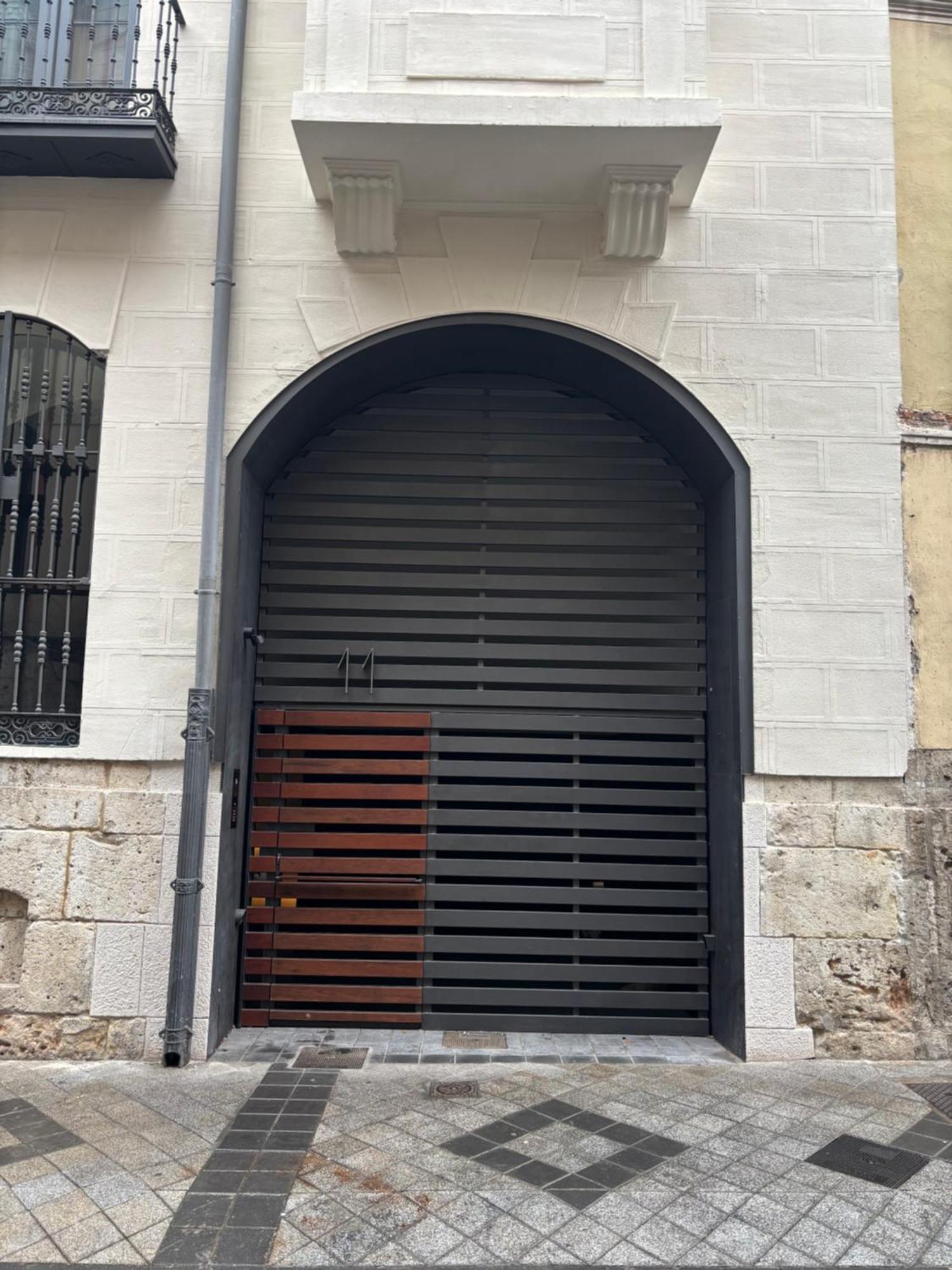 Apartamentos Catedral I Valladolid Eksteriør billede